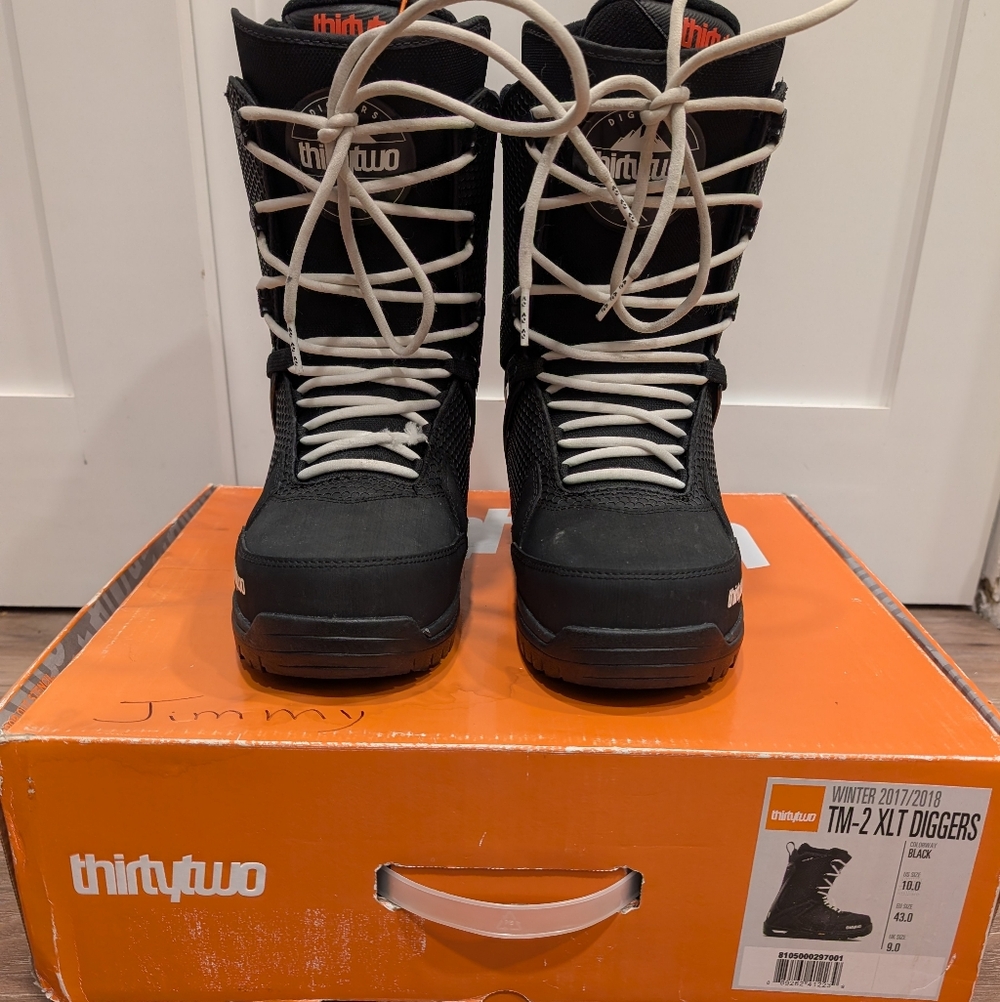Thirty Two TM-2 XLT Diggers Black Men's Snow Boots Size 10